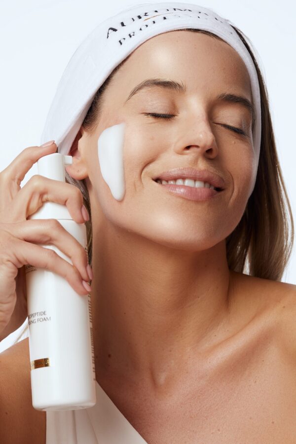 NEUROPEPTIDE CLEANSING FOAM - obrazek 2